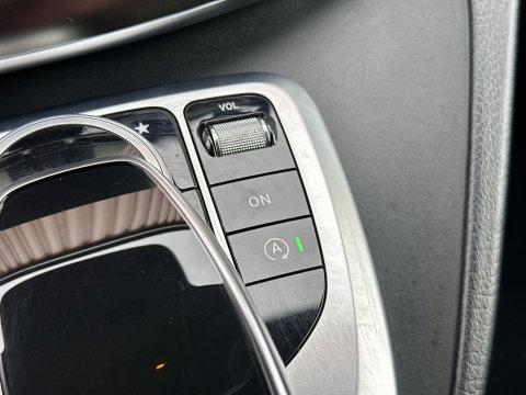 Mercedes-Benz V-Klasse 250 BlueTEC Lang DC Avantgarde Edition | Luchtvering | 5 Persoons | LED | Elektrische Schuifdeuren | Sfeerverlichting | Trekhaak | Airconditioning |