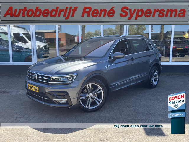 Volkswagen Tiguan - 1.5 TSI ACT Highline Business R | Pano | Keyless | 360 Camera | Stoelverwarming