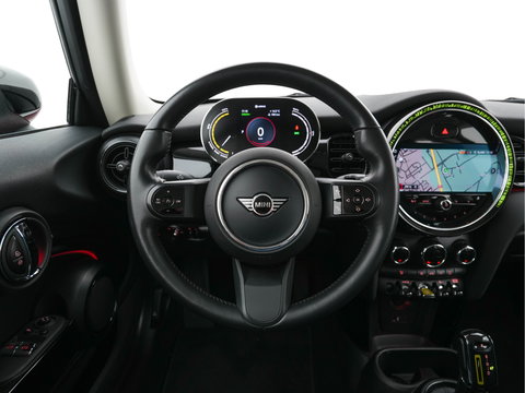 MINI Mini Electric Business Edition 33 kWh [ 3-Fase-11kW ] {SOH-100%} (INCL-BTW) Aut. *LEATHER | FULL-LED | KEYLESS | SPORTSEATS | NAVI-FULLMAP | ECC | AMBIENTLIGHT | DAB | DIGI-COCKPIT | PDC | 17"ALU*