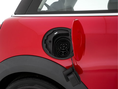 MINI Mini Electric Business Edition 33 kWh [ 3-Fase-11kW ] {SOH-100%} (INCL-BTW) Aut. *LEATHER | FULL-LED | KEYLESS | SPORTSEATS | NAVI-FULLMAP | ECC | AMBIENTLIGHT | DAB | DIGI-COCKPIT | PDC | 17"ALU*