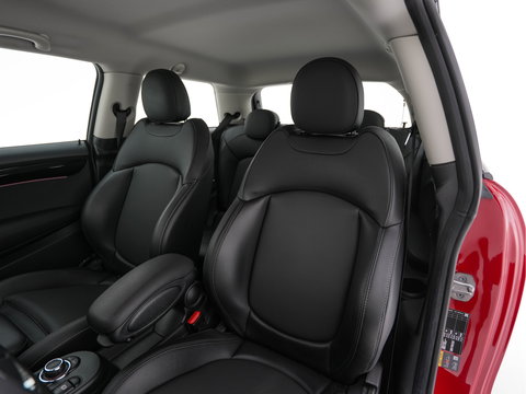 MINI Mini Electric Business Edition 33 kWh [ 3-Fase-11kW ] {SOH-100%} (INCL-BTW) Aut. *LEATHER | FULL-LED | KEYLESS | SPORTSEATS | NAVI-FULLMAP | ECC | AMBIENTLIGHT | DAB | DIGI-COCKPIT | PDC | 17"ALU*