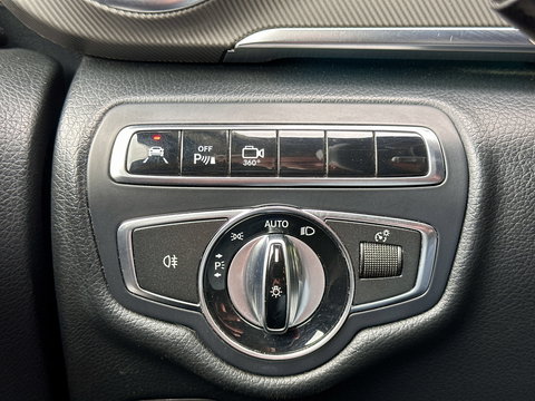 Mercedes-Benz V-Klasse 250 BlueTEC Lang DC Avantgarde Edition | Luchtvering | 5 Persoons | LED | Elektrische Schuifdeuren | Sfeerverlichting | Trekhaak | Airconditioning |