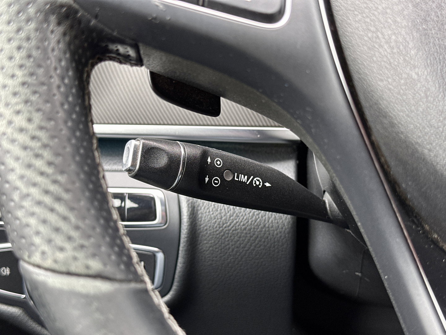 Mercedes-Benz V-Klasse 250 BlueTEC Lang DC Avantgarde Edition | Luchtvering | 5 Persoons | LED | Elektrische Schuifdeuren | Sfeerverlichting | Trekhaak | Airconditioning |