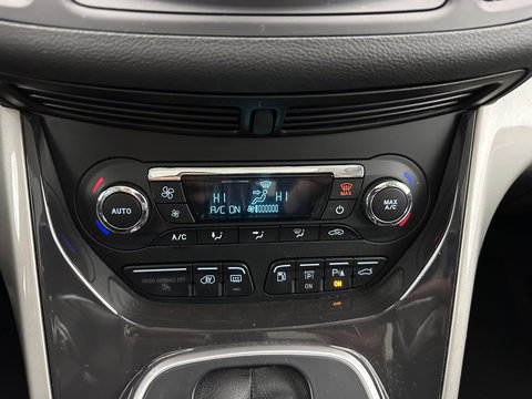 Ford C-MAX 2.0 Plug-in Hybrid Titanium Plus Aut. *PANO | LEATHER | NAVI-FULLMAP | KEYLESS | CAMERA | HEATED-COMFORTSEATS | ECC | PDC | 17"ALU*