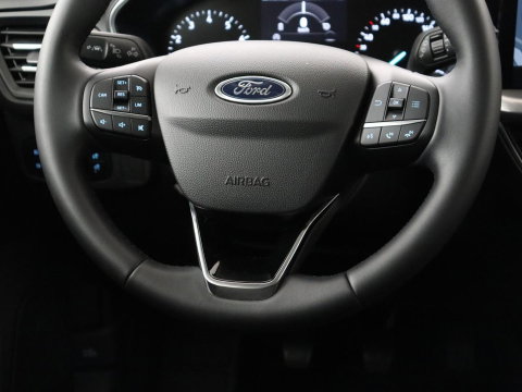 Ford Focus 1.0 EcoBoost Hybrid Titanium | Origineel NL | Carplay | Keyless | Navigatie | Climate control | Cruise control | Bluetooth | Full LED | Parkeerhulp | 38.100km NAP