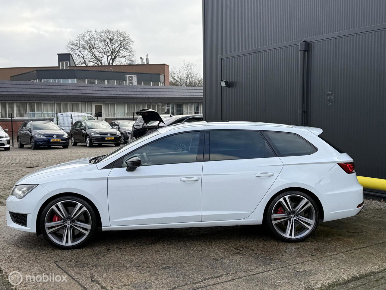 SEAT Leon