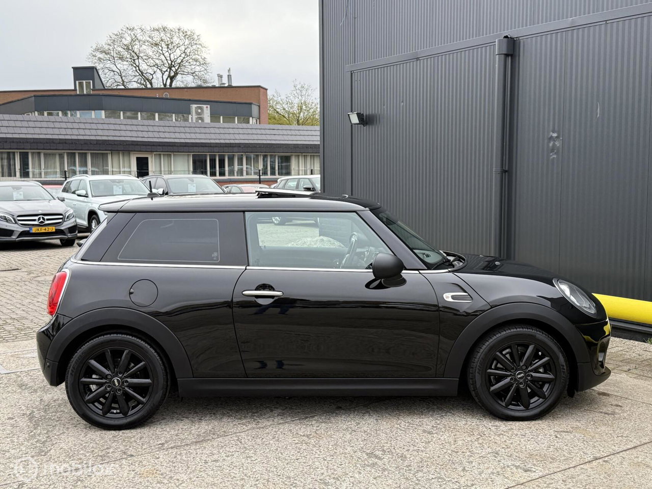MINI One