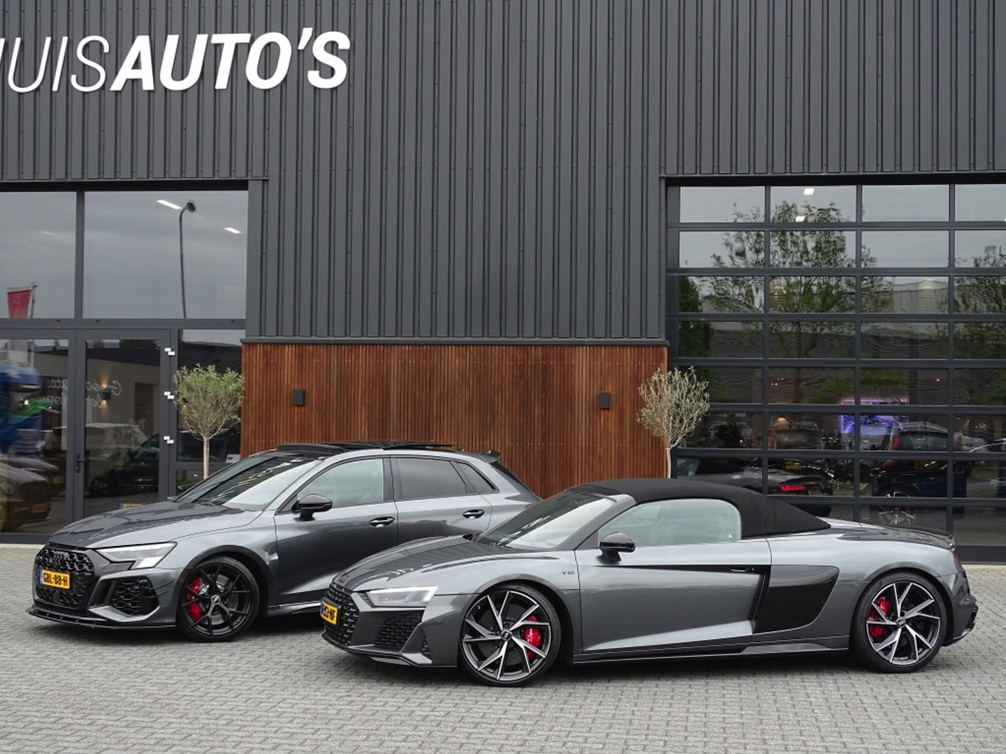 Audi RS3 Sportback 2.5 TFSI RS3 400PK Quattro / B&O / panoramadak / Matrix