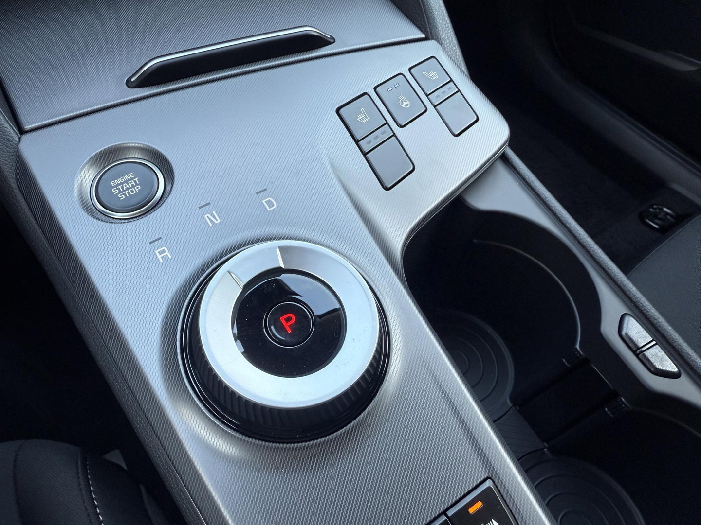Kia Sportage 1.6 T-GDi MHEV Dark Edition Keyless l Stoel l stuur verw. Nieuwe auto