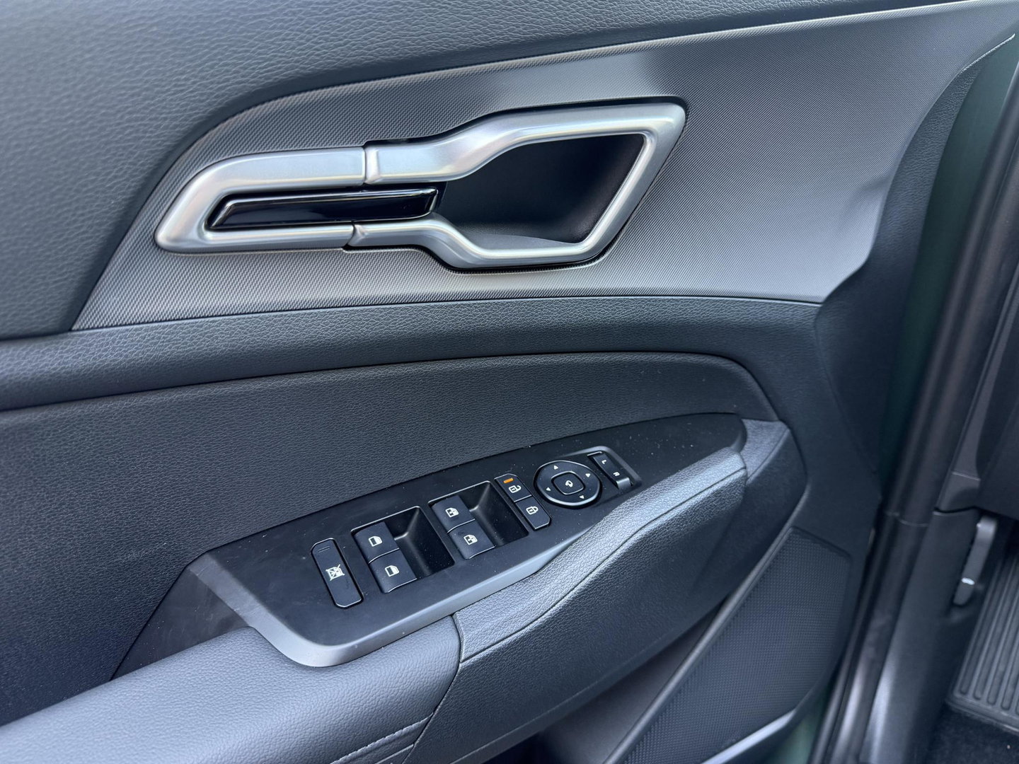 Kia Sportage 1.6 T-GDi MHEV Dark Edition Keyless l Stoel l stuur verw. Nieuwe auto