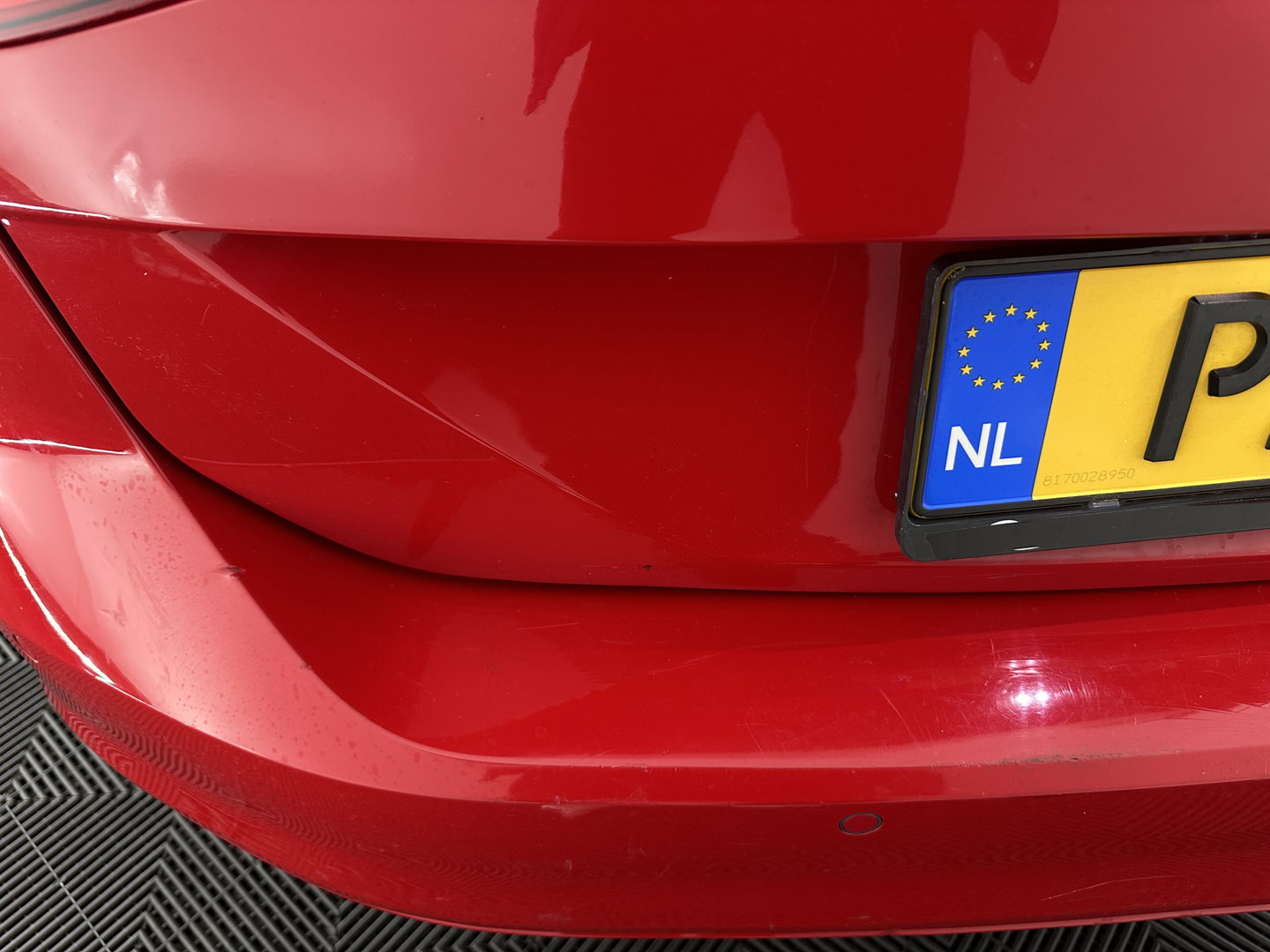 Volkswagen Passat Variant 1.6 TDI Connected Series Plus Aut. *ADAPTIVE-CRUISE | NAVI-FULLMAP | HEATED-COMFORTSEATS | PRIVACY-GLASS | SHIFT-PADDLES | ECC | PDC | 18''ALU*