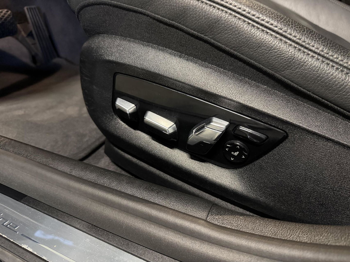 BMW 5 Serie Touring 530e High Executive Pano Leer Memory VOL