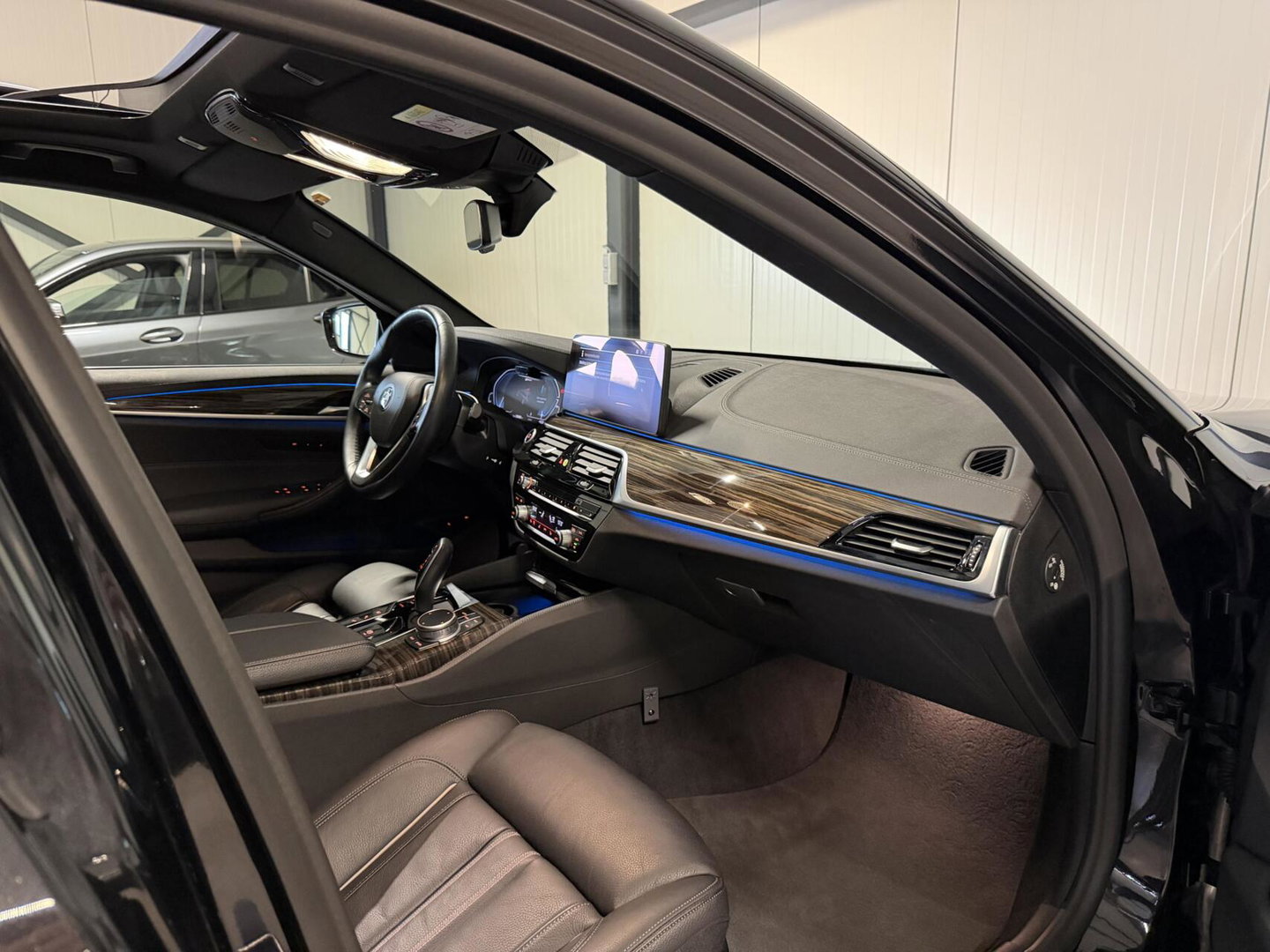 BMW 5 Serie Touring 530e High Executive Pano Leer Memory VOL