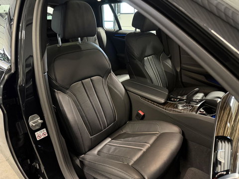BMW 5 Serie Touring 530e High Executive Pano Leer Memory VOL