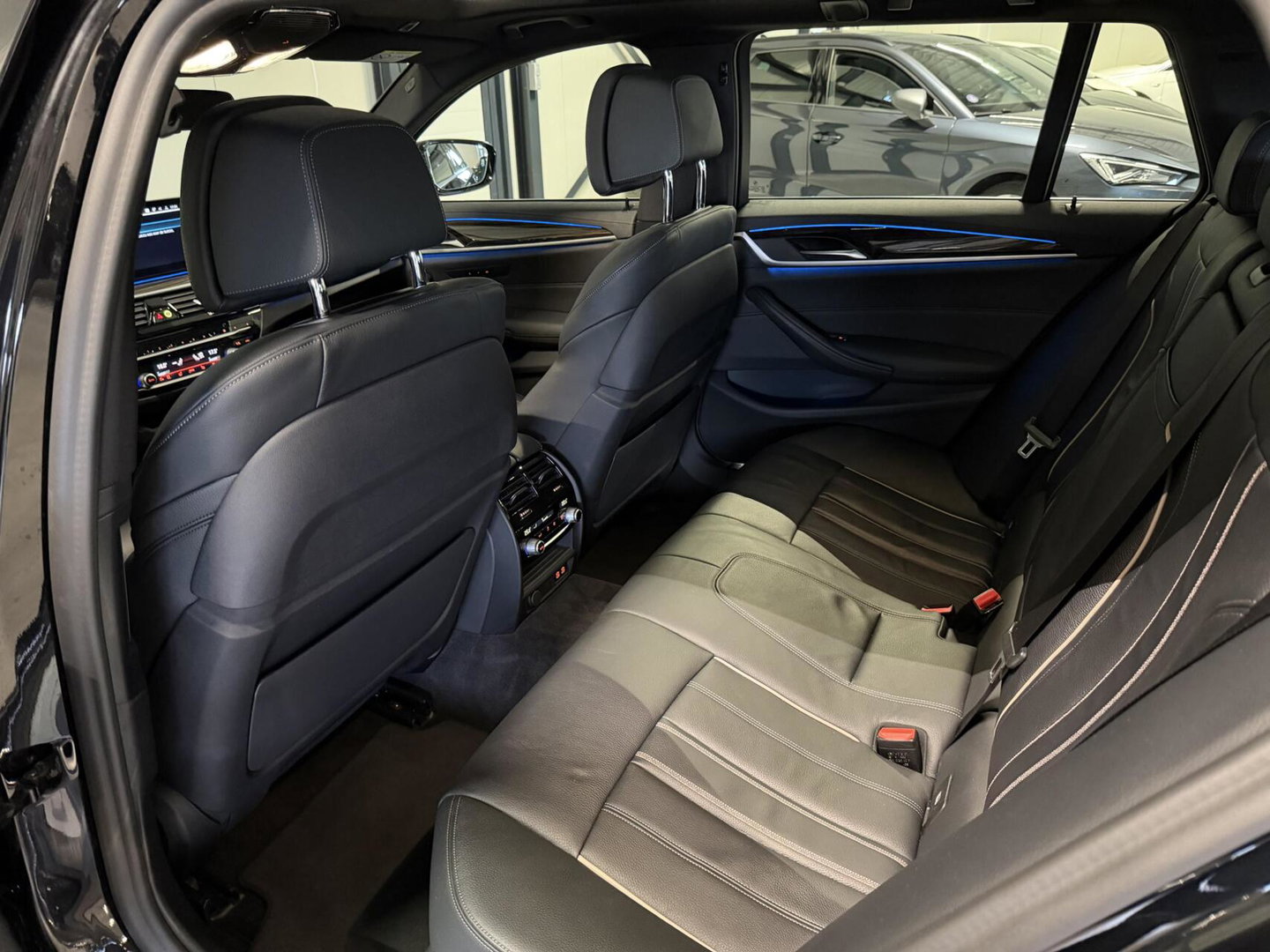 BMW 5 Serie Touring 530e High Executive Pano Leer Memory VOL
