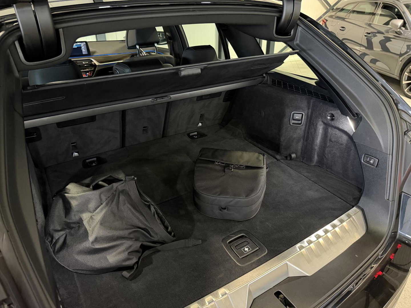 BMW 5 Serie Touring 530e High Executive Pano Leer Memory VOL