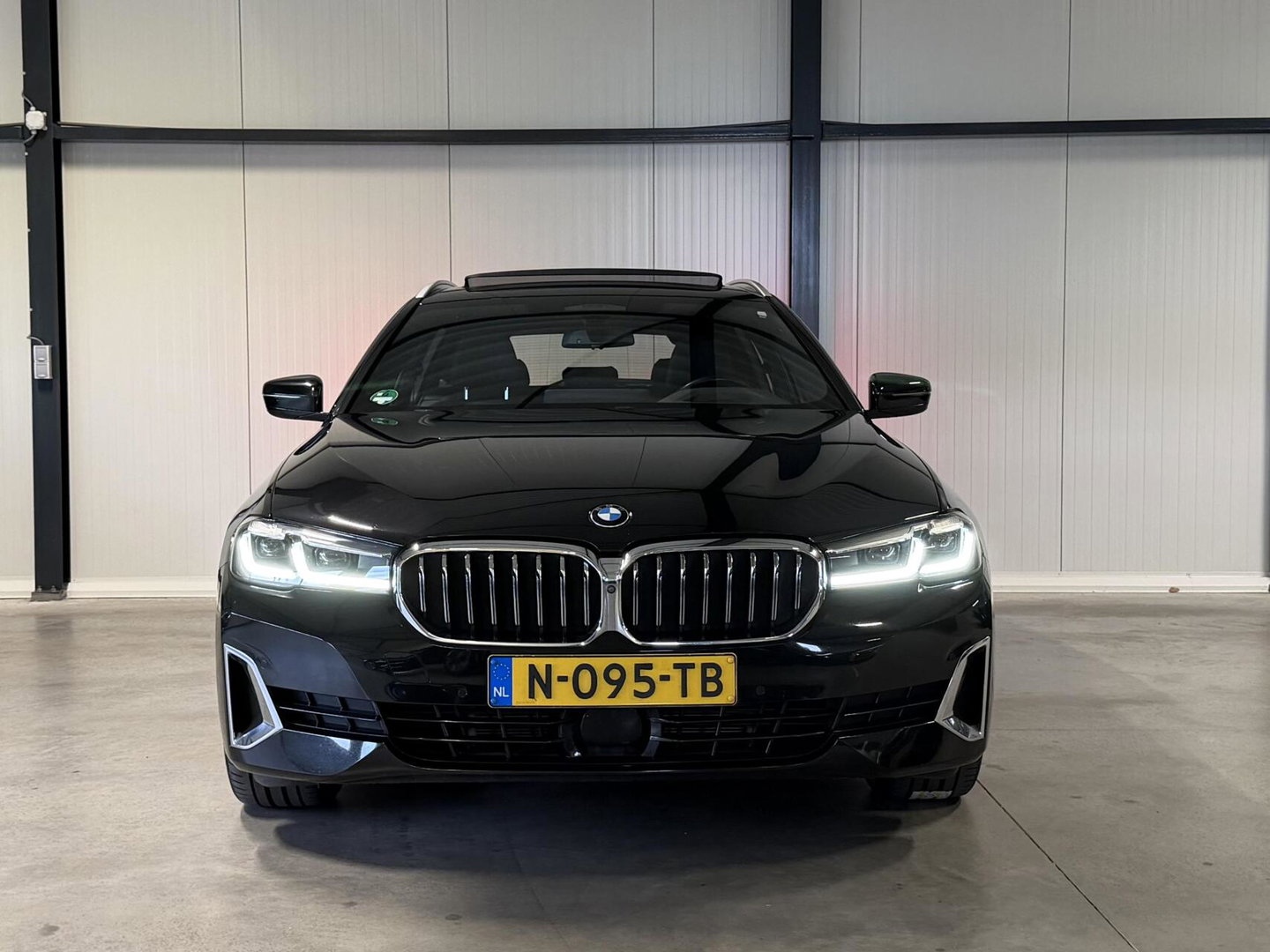 BMW 5 Serie Touring 530e High Executive Pano Leer Memory VOL