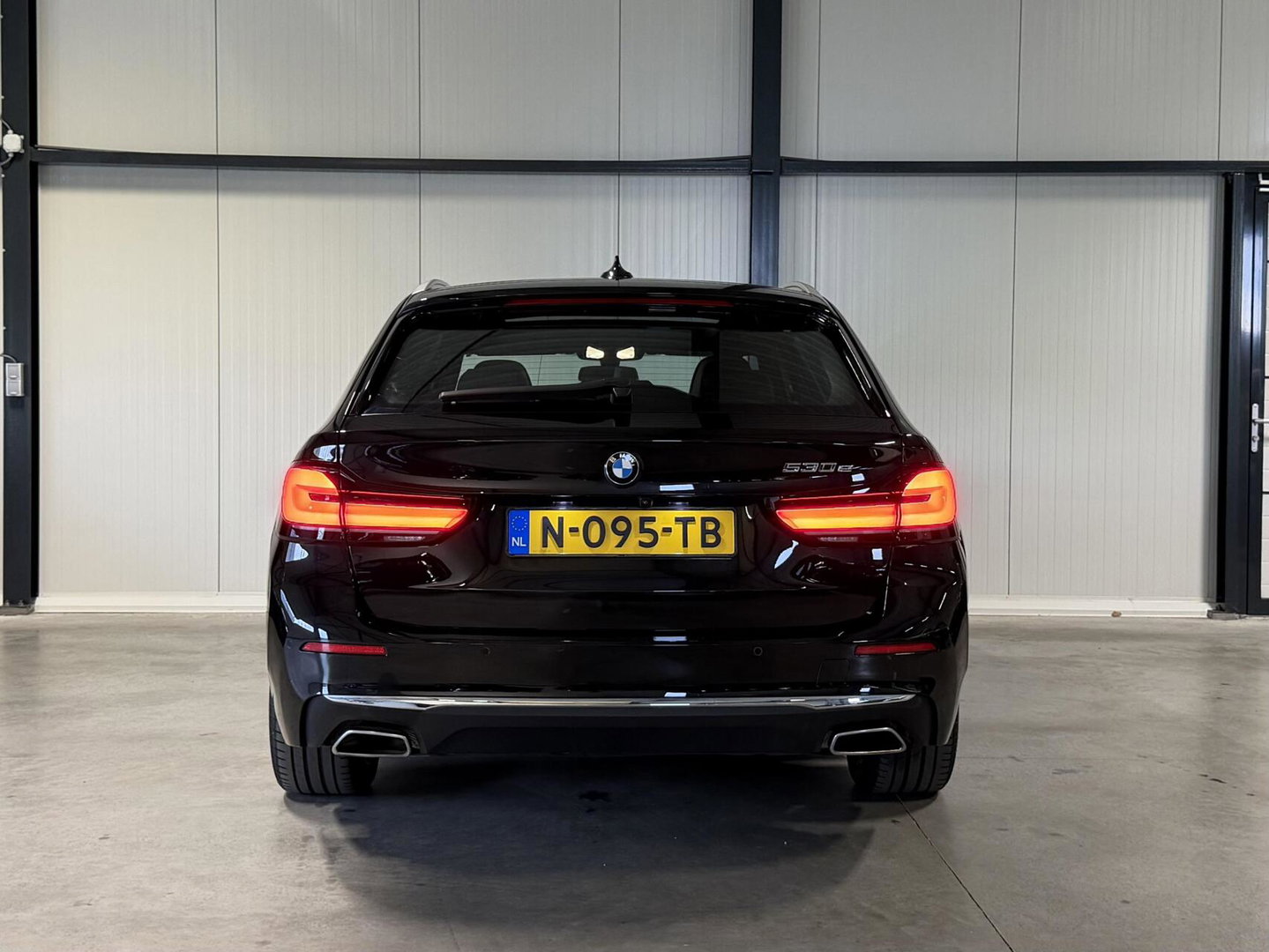 BMW 5 Serie Touring 530e High Executive Pano Leer Memory VOL