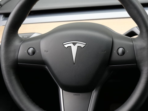Tesla Model 3 75kWh LONG RANGE AWD/ ELEKT. KLEP/ PREMIUM AUDIO/ WARMTEPOMP