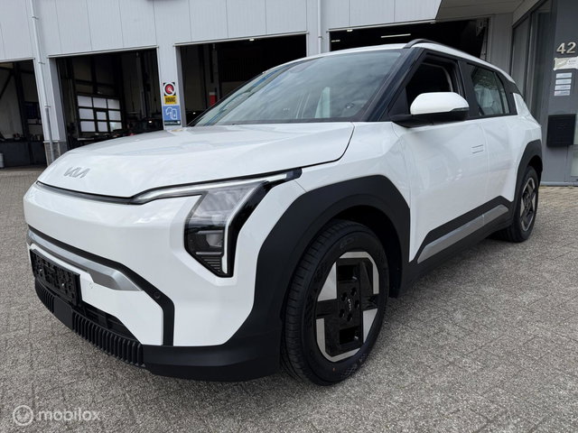 Kia EV3 - 58.3 KWH RIJKLAAR PRIJS