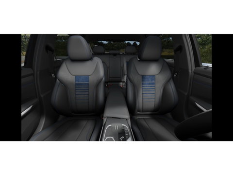 BMW 3-serie 330e High Executive / M-Sport / pano / Laser / 19"