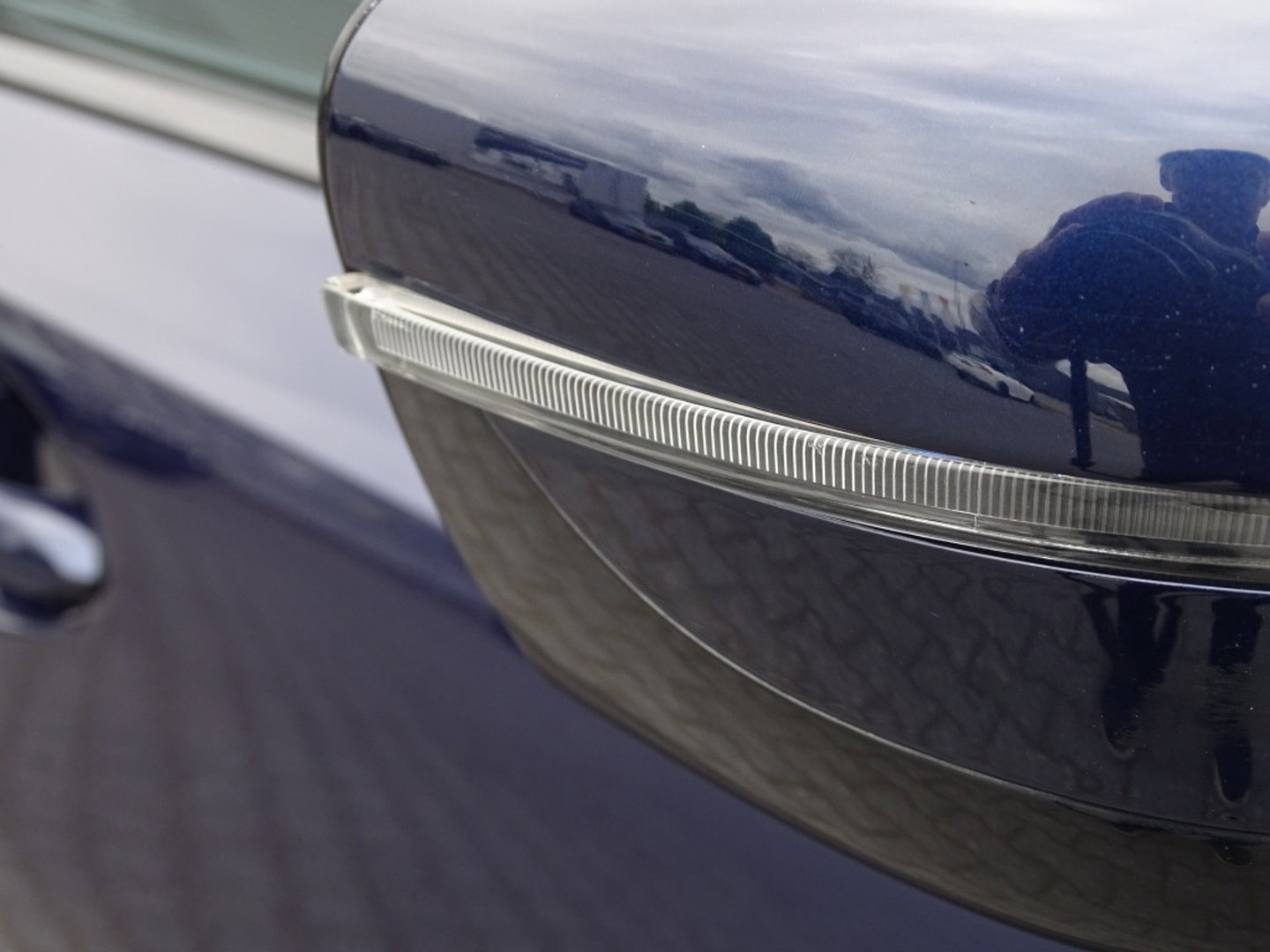 BMW 3-serie 330e High Executive / M-Sport / pano / Laser / 19"