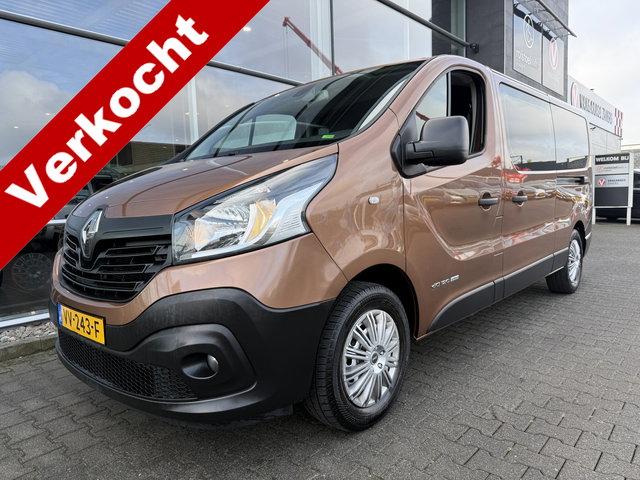 Renault Trafic - 4+1 Rolstoelbus 1.6 dCi T29 L2H1 Comfort Energy (Zeer nette en goed onderhouden bus met 2 schuifdeuren!)