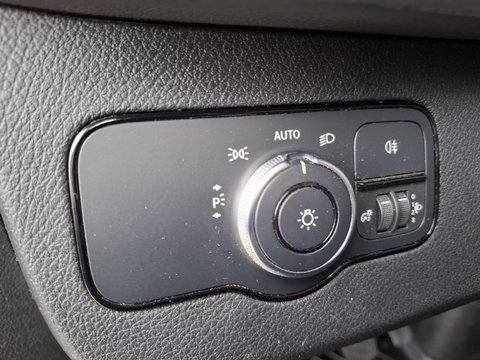 Mercedes-Benz Sprinter 311 2.2 CDI L2H2 AIRCO / CAMERA / 3 ZITS / DEALER ONDERHOUDEN / NAVI
