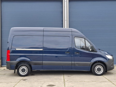 Mercedes-Benz Sprinter 311 2.2 CDI L2H2 AIRCO / CAMERA / 3 ZITS / DEALER ONDERHOUDEN / NAVI