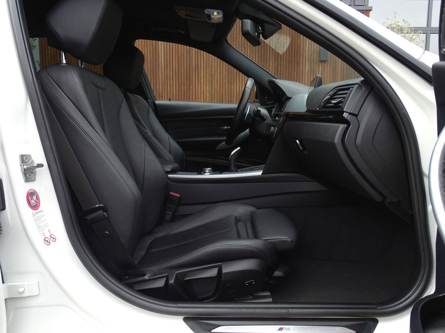 BMW 3 Serie Touring 335i xDr. TwinTurbo 306PK / High Exec / M-Sport / LED