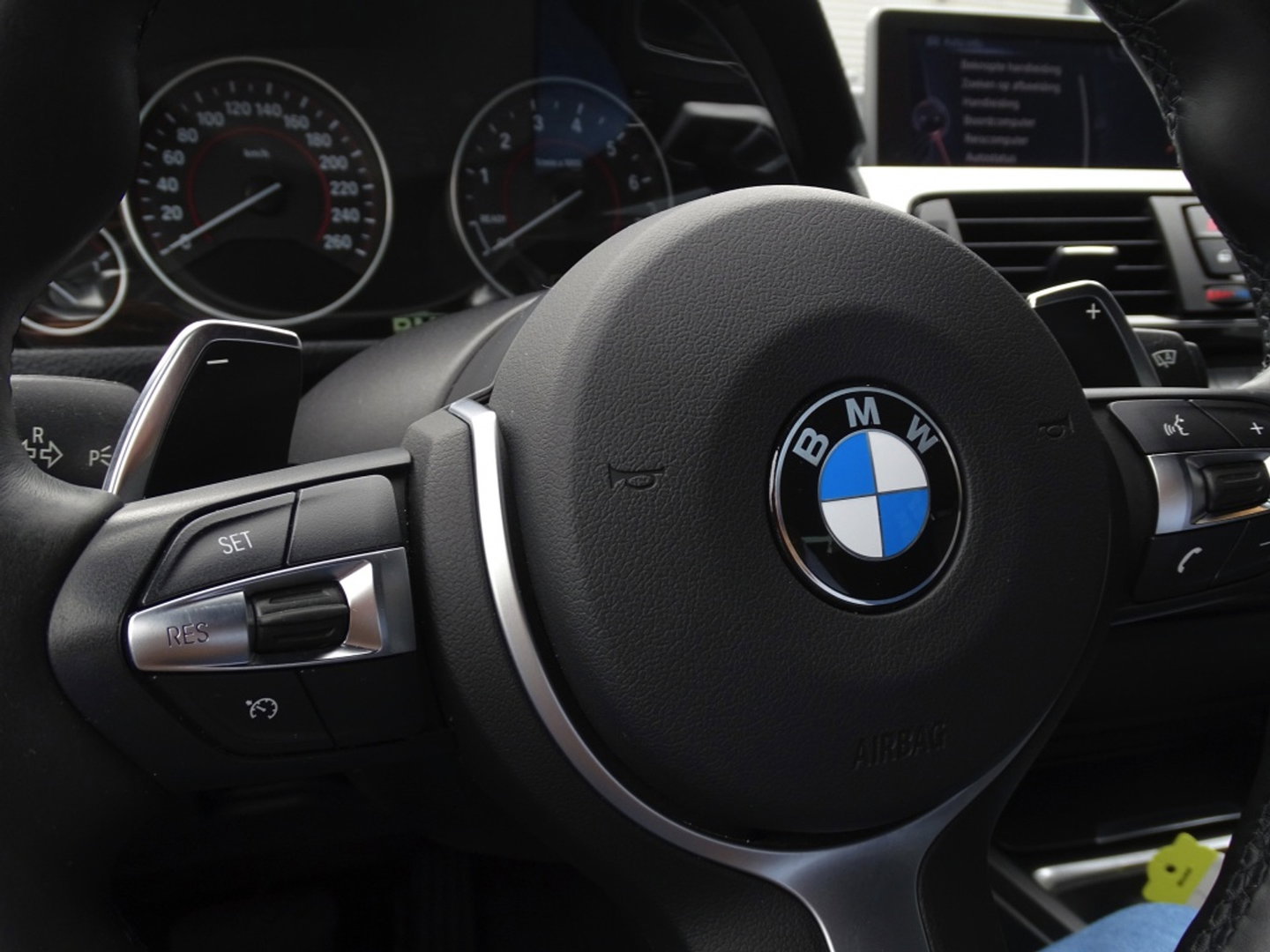 BMW 3 Serie Touring 335i xDr. TwinTurbo 306PK / High Exec / M-Sport / LED