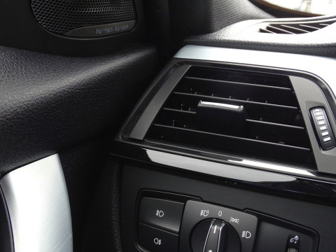 BMW 3 Serie Touring 335i xDr. TwinTurbo 306PK / High Exec / M-Sport / LED