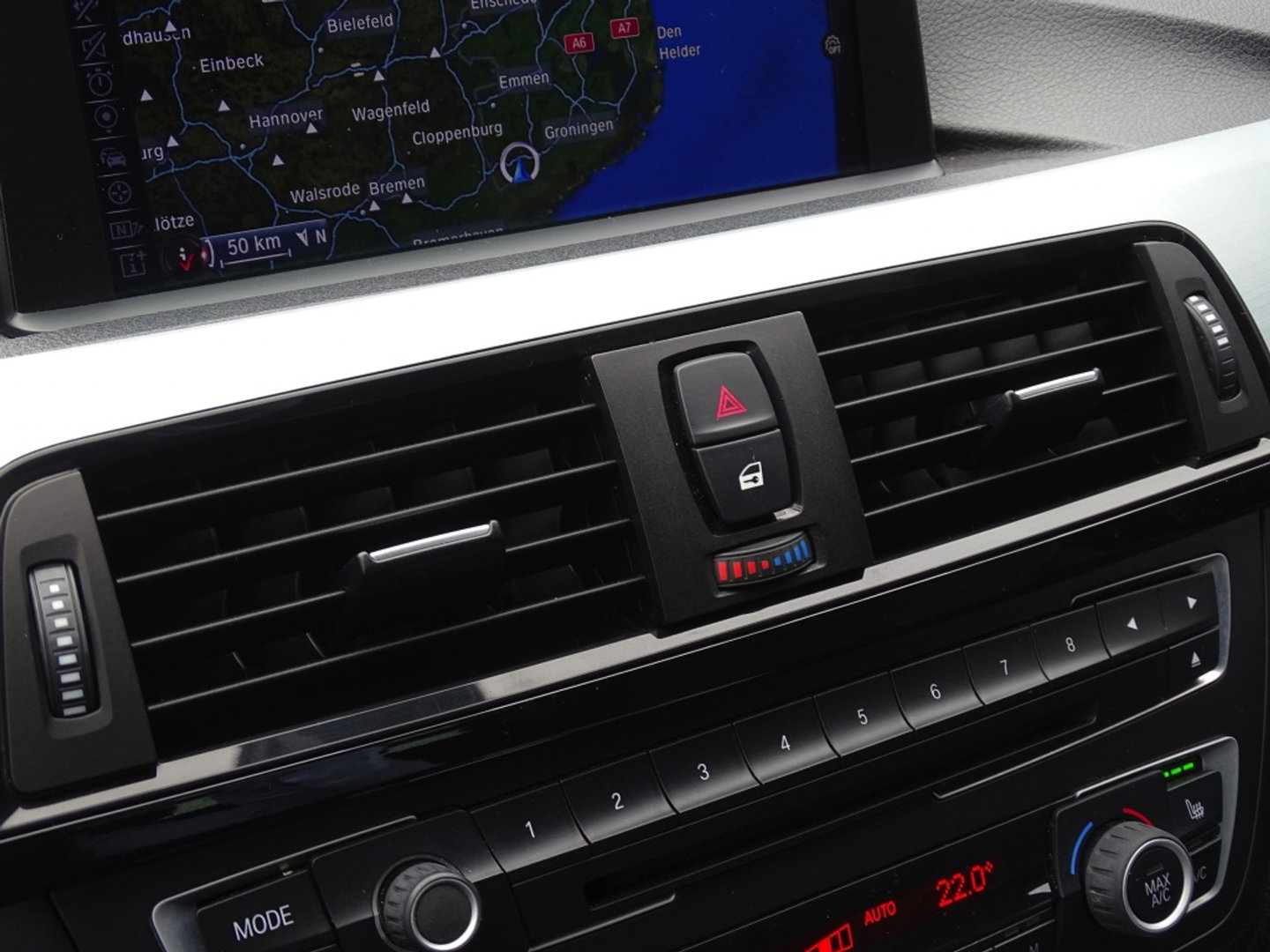 BMW 3 Serie Touring 335i xDr. TwinTurbo 306PK / High Exec / M-Sport / LED