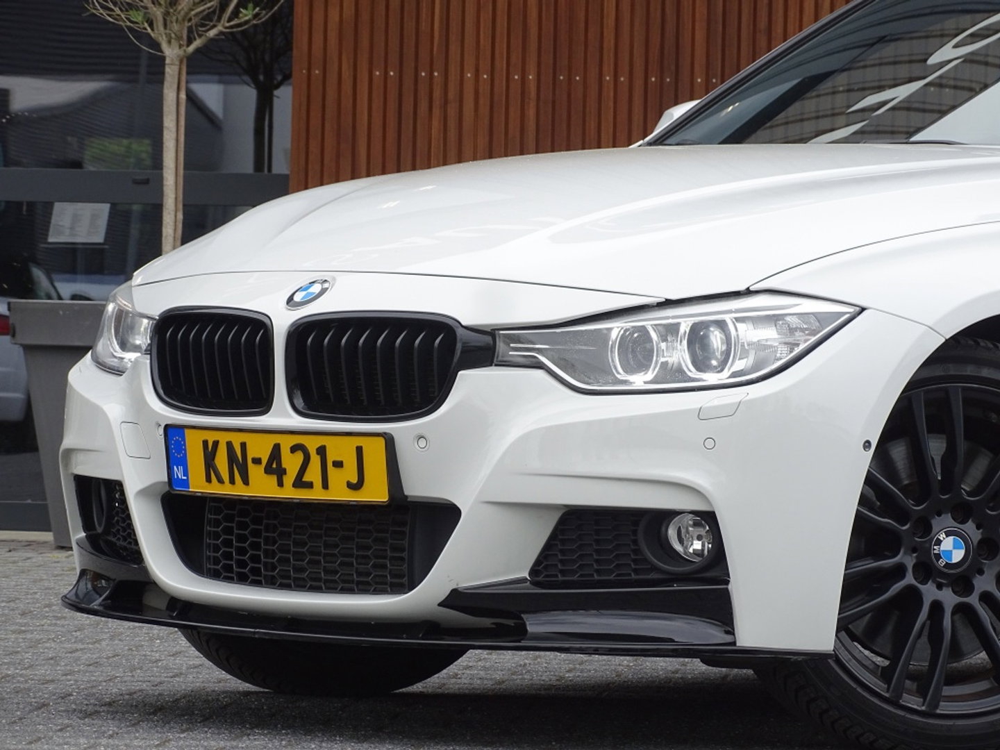 BMW 3 Serie Touring 335i xDr. TwinTurbo 306PK / High Exec / M-Sport / LED