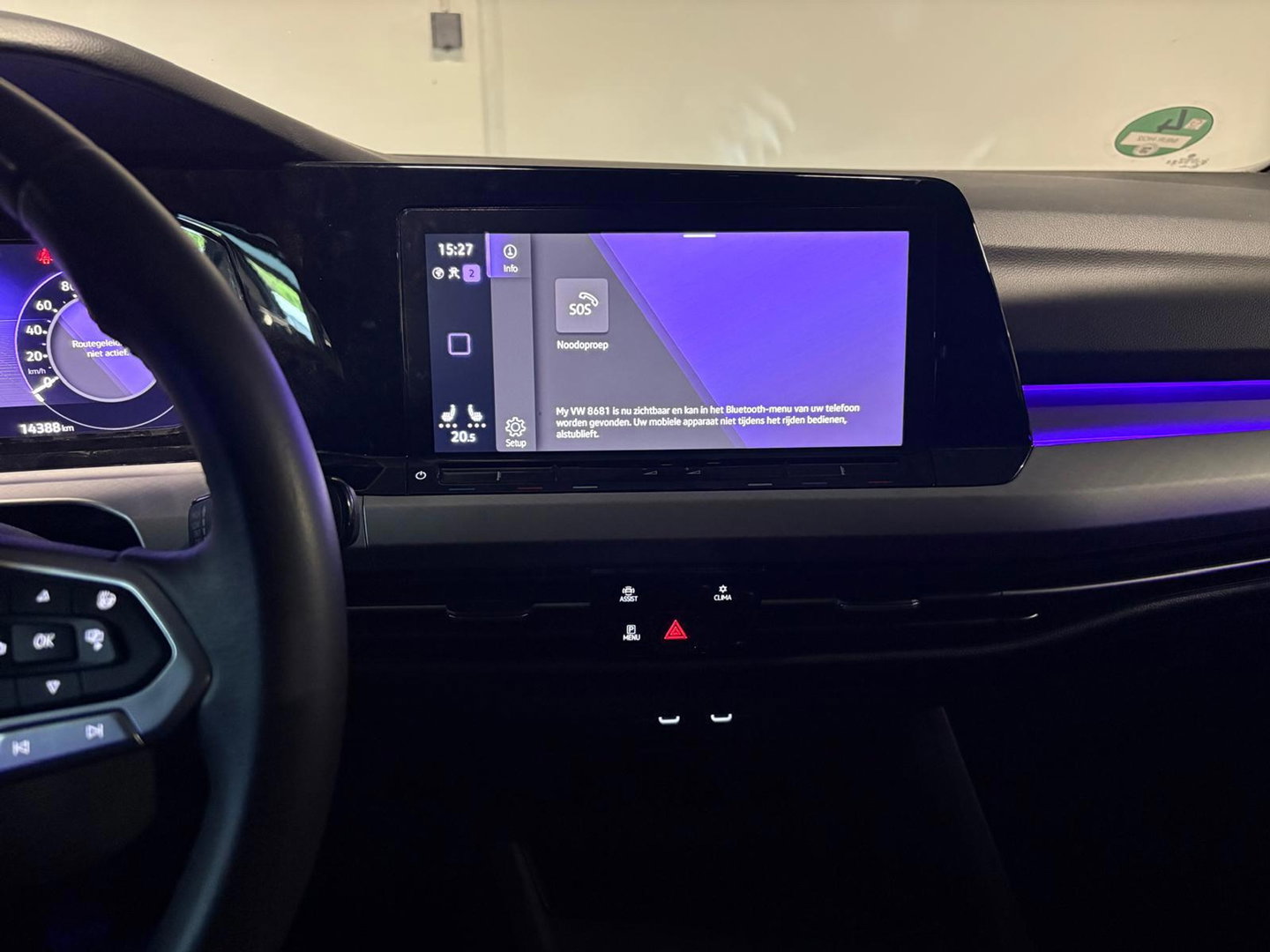 Volkswagen Golf 1.0 TSI R-Line CAM CARPLAY SFEER