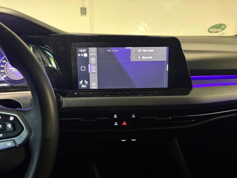 Volkswagen Golf 1.0 TSI R-Line CAM CARPLAY SFEER