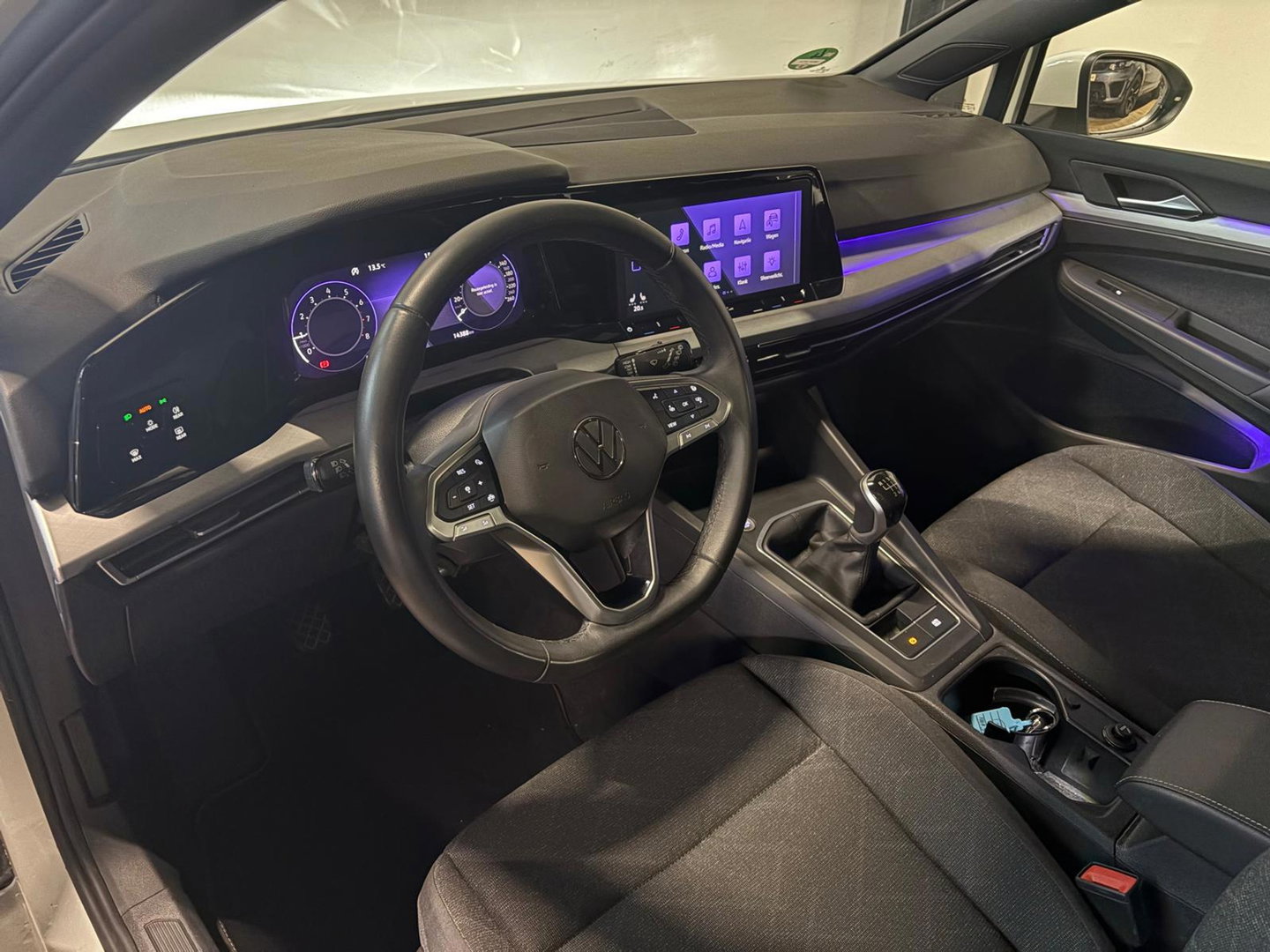 Volkswagen Golf 1.0 TSI R-Line CAM CARPLAY SFEER