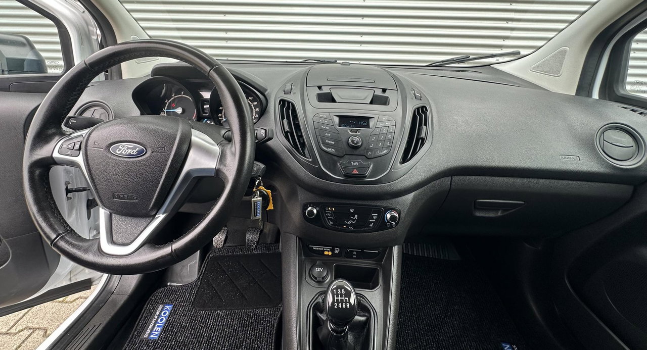 Ford Transit Courier