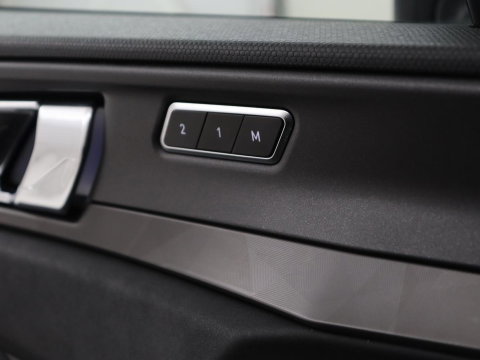Lynk & Co 01 1.5 Plug In | SOH 92% | Panoramadak | Infinity by Harman | 360 Camera | Adaptive cruise | Stoelverwarming | Carplay | Memory | Full LED | PHEV