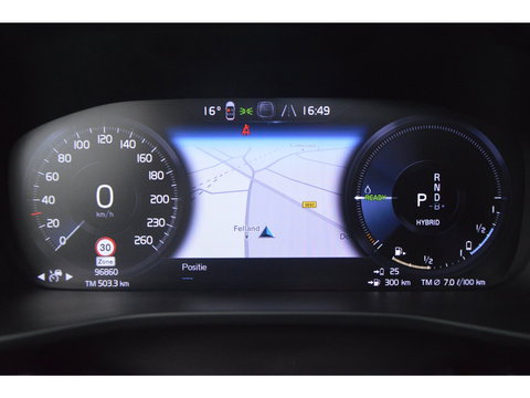 Volvo XC40 T4 Hybride Ultimate Bright | Panoramadak | Harman/Kardon | Apple CarPlay | Stoel + Stuur Verwarmd |