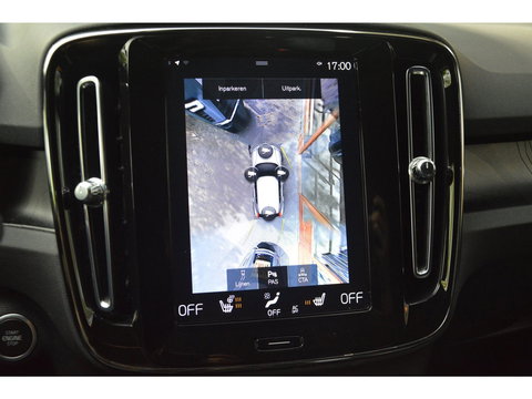Volvo XC40 T4 Hybride Ultimate Bright | Panoramadak | Harman/Kardon | Apple CarPlay | Stoel + Stuur Verwarmd |