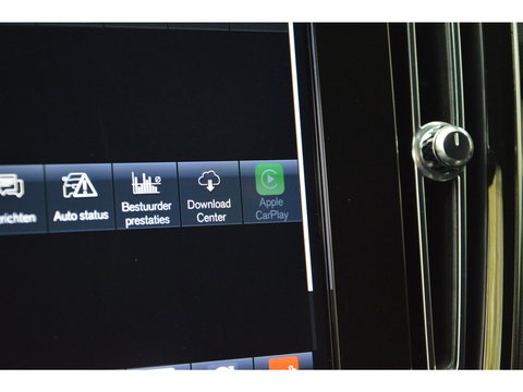 Volvo XC40 T4 Hybride Ultimate Bright | Panoramadak | Harman/Kardon | Apple CarPlay | Stoel + Stuur Verwarmd |
