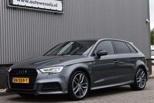 Audi A3 - Sportback 30 TFSI 2x S-Line Edition Virtual cockpit, Afgevlakt stuurwiel, Dynamic LED, NL-auto