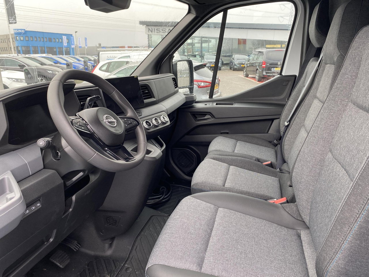 Nissan Interstar