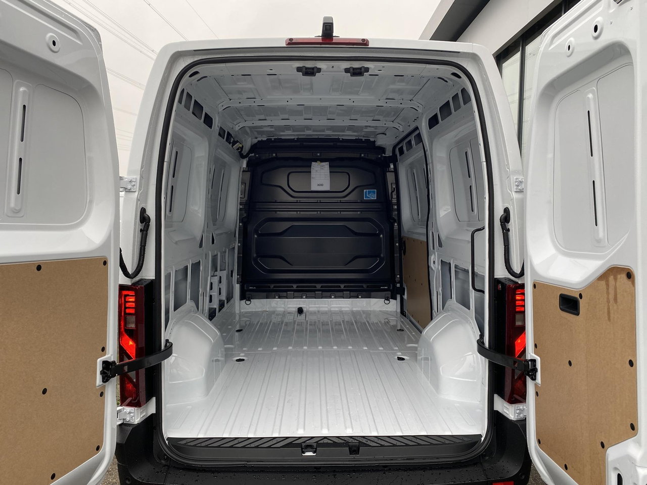 Nissan Interstar