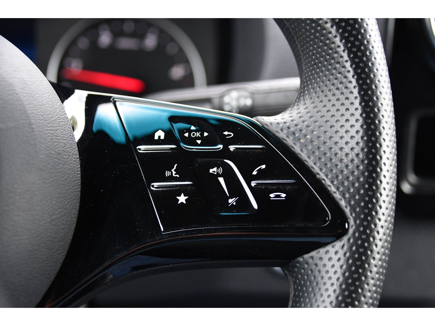 Mercedes-Benz Sprinter 317 1.9 CDI L2H2 Pro AMG Edition Facelift, Camera, Cruise, Carplay, Stoelverwarming, LED, 170pk, Geveerde stoel, Mbux, Automaat,