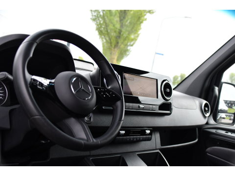 Mercedes-Benz Sprinter 317 1.9 CDI L2H2 Pro AMG Edition Facelift, Camera, Cruise, Carplay, Stoelverwarming, LED, 170pk, Geveerde stoel, Mbux, Automaat,