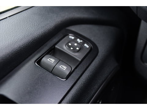 Mercedes-Benz Sprinter 317 1.9 CDI L2H2 Pro AMG Edition Facelift, Camera, Cruise, Carplay, Stoelverwarming, LED, 170pk, Geveerde stoel, Mbux, Automaat,