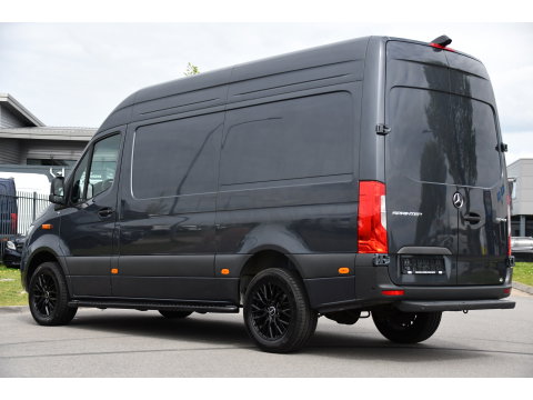 Mercedes-Benz Sprinter 317 1.9 CDI L2H2 Pro AMG Edition Facelift, Camera, Cruise, Carplay, Stoelverwarming, LED, 170pk, Geveerde stoel, Mbux, Automaat,