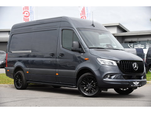 Mercedes-Benz Sprinter 317 1.9 CDI L2H2 Pro AMG Edition Facelift, Camera, Cruise, Carplay, Stoelverwarming, LED, 170pk, Geveerde stoel, Mbux, Automaat,